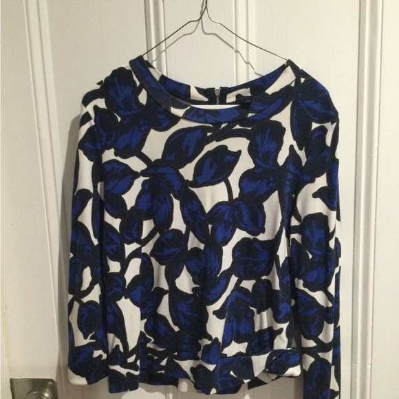 Banana Republic Tops - Banana republic top white and blue floral medium petite